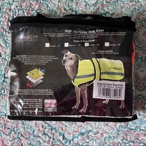 2/$15 🆕! High visibility reflection dog coat size Medium